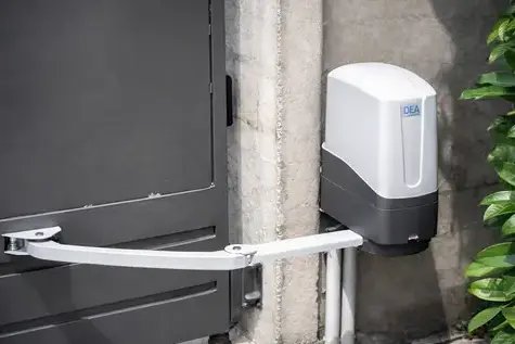 pose de moteur pour portail électrique à Saint-Malo - image 2