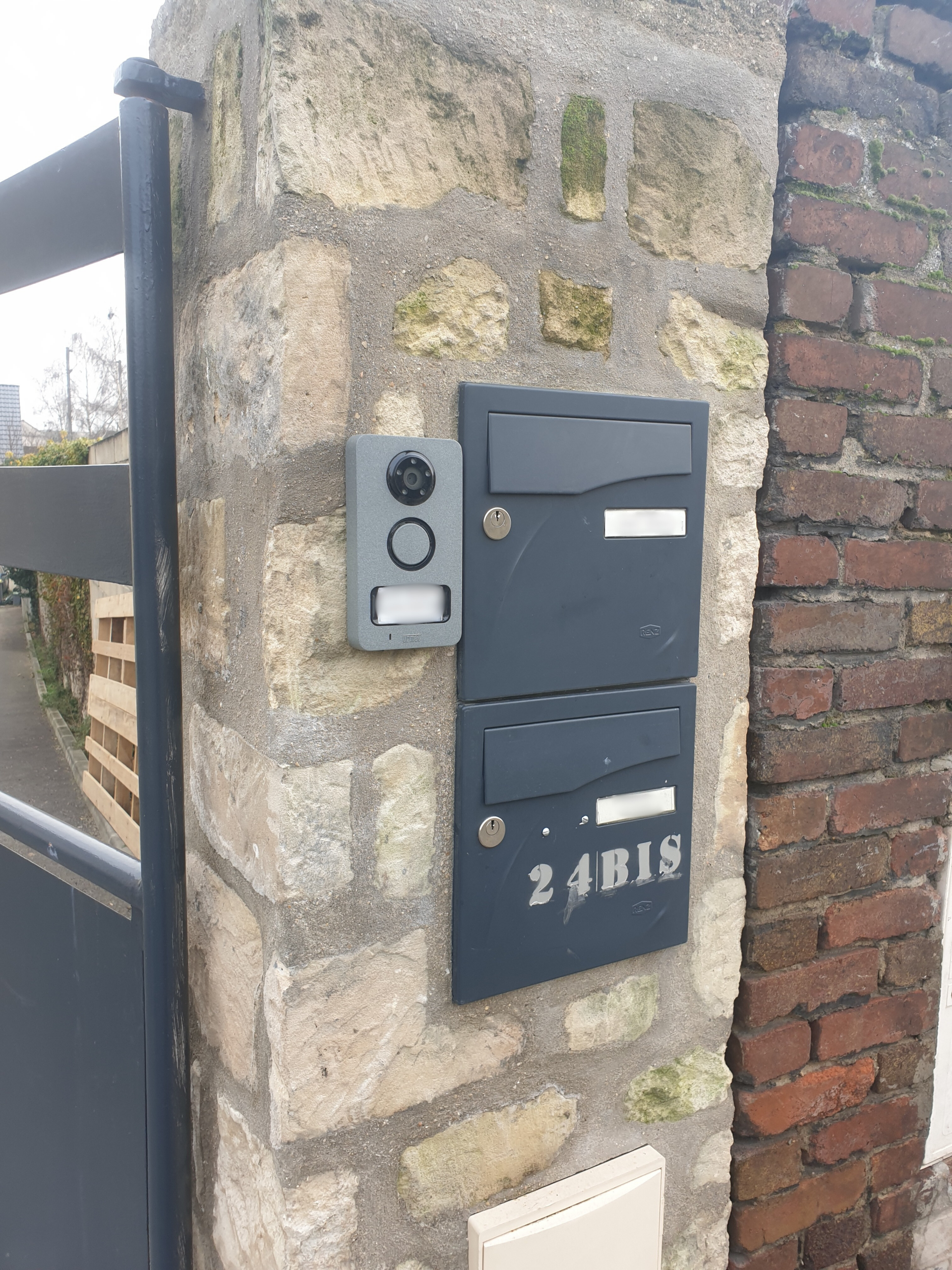 pose de moteur pour portail electrique saint malo