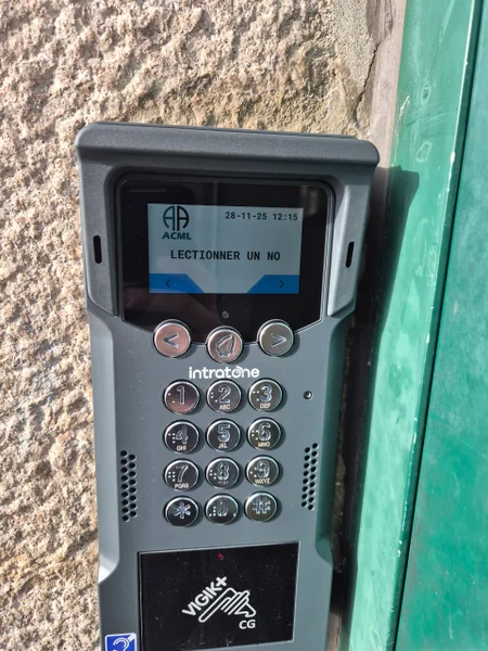 pose de porte de garage cancale