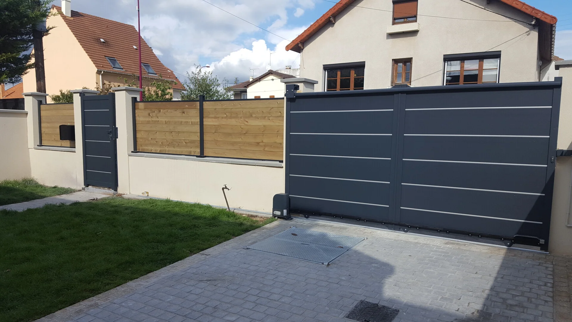 pose de porte de garage combourg