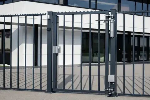 pose de porte de garage à Pleurtuit - image 2