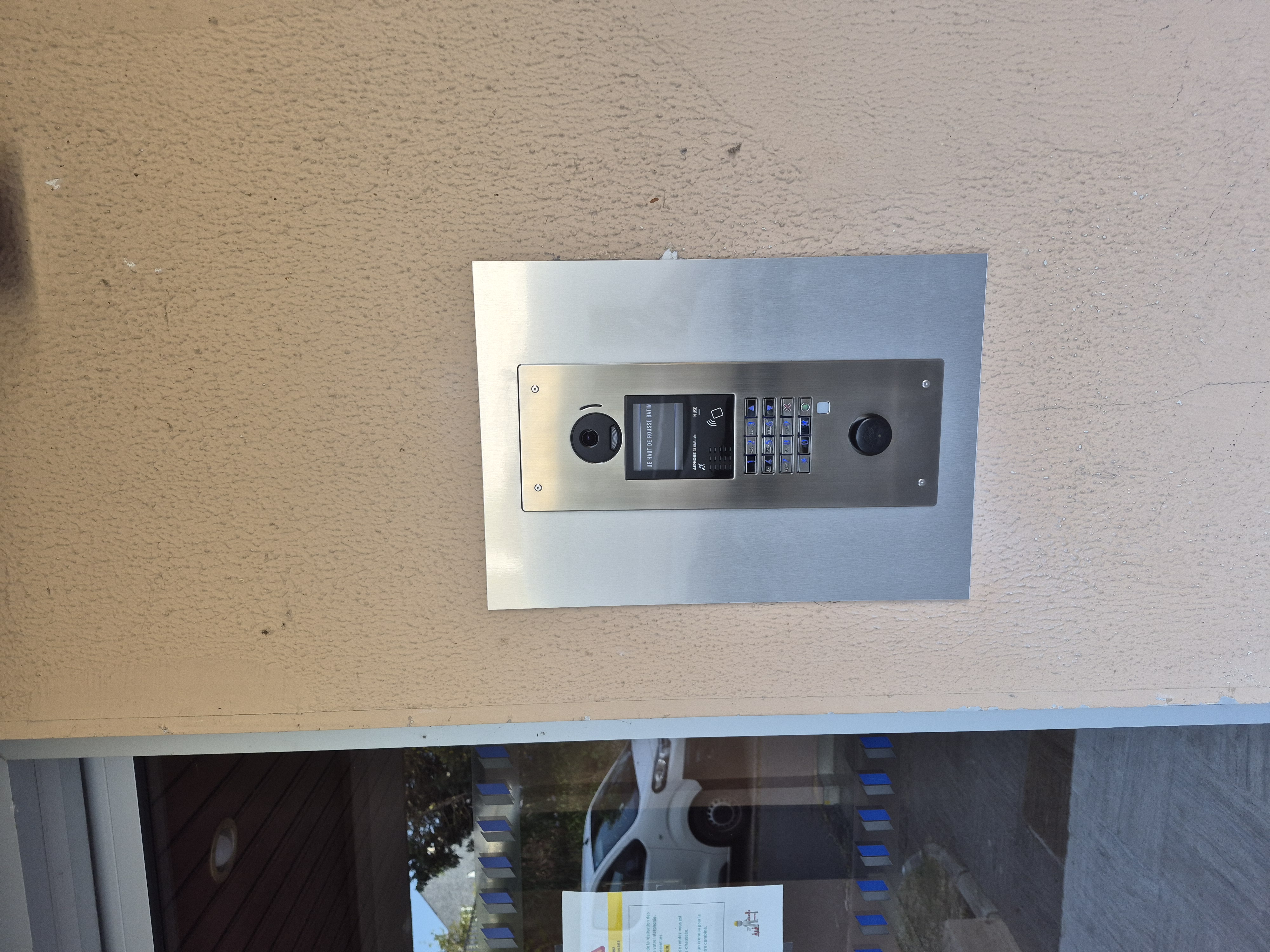 reparation de porte de garage beaussais sur mer