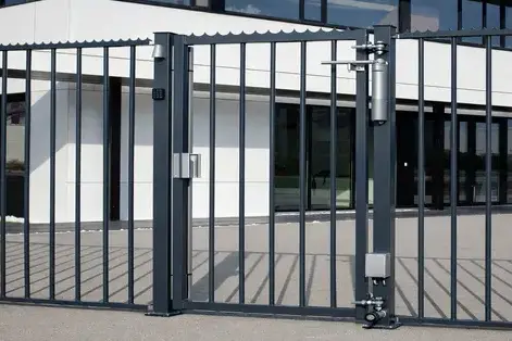 réparation de porte de garage à Combourg - image 3
