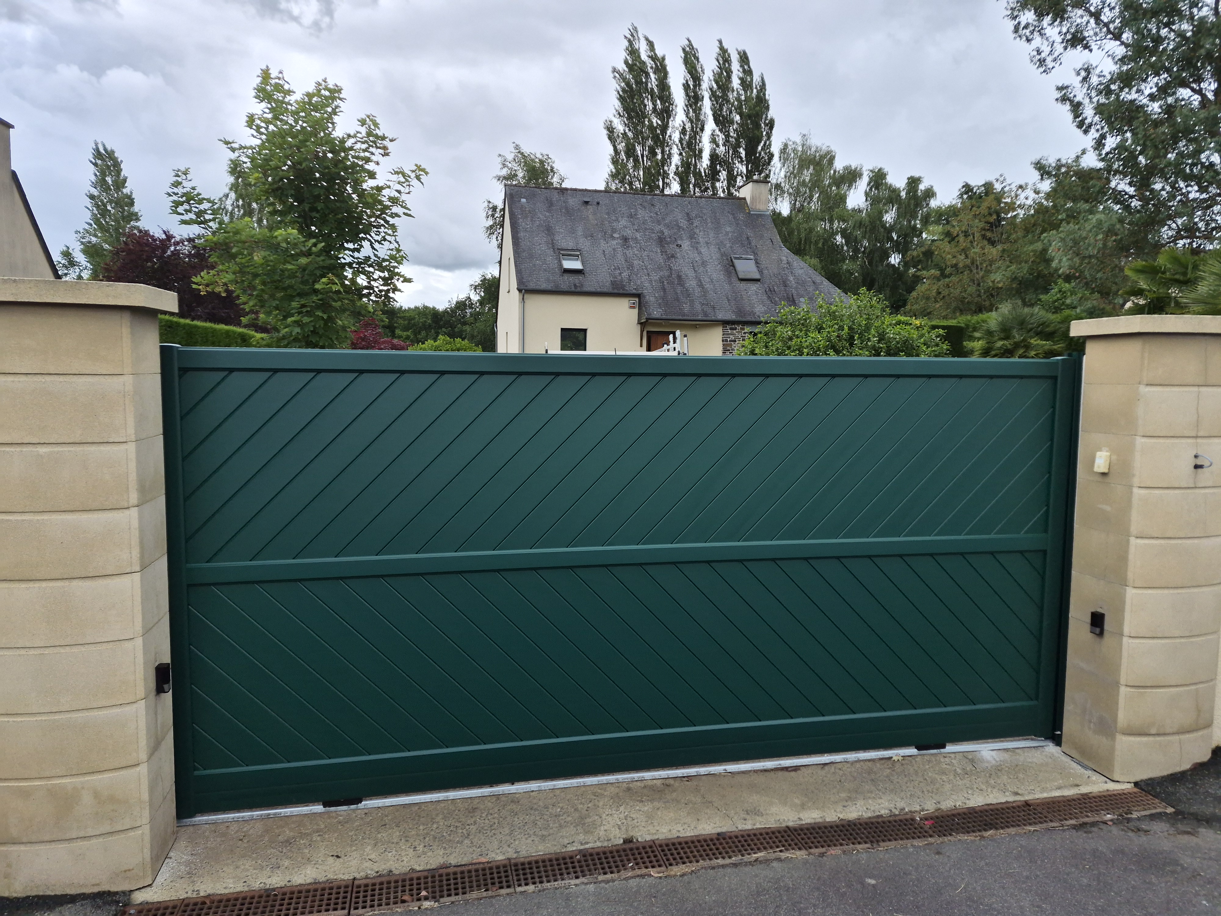 reparation de porte de garage dinard